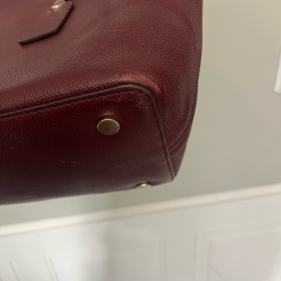 Kate Spade♠️ Maroon Long Strap Tote Bag! - Picture 8 of 8